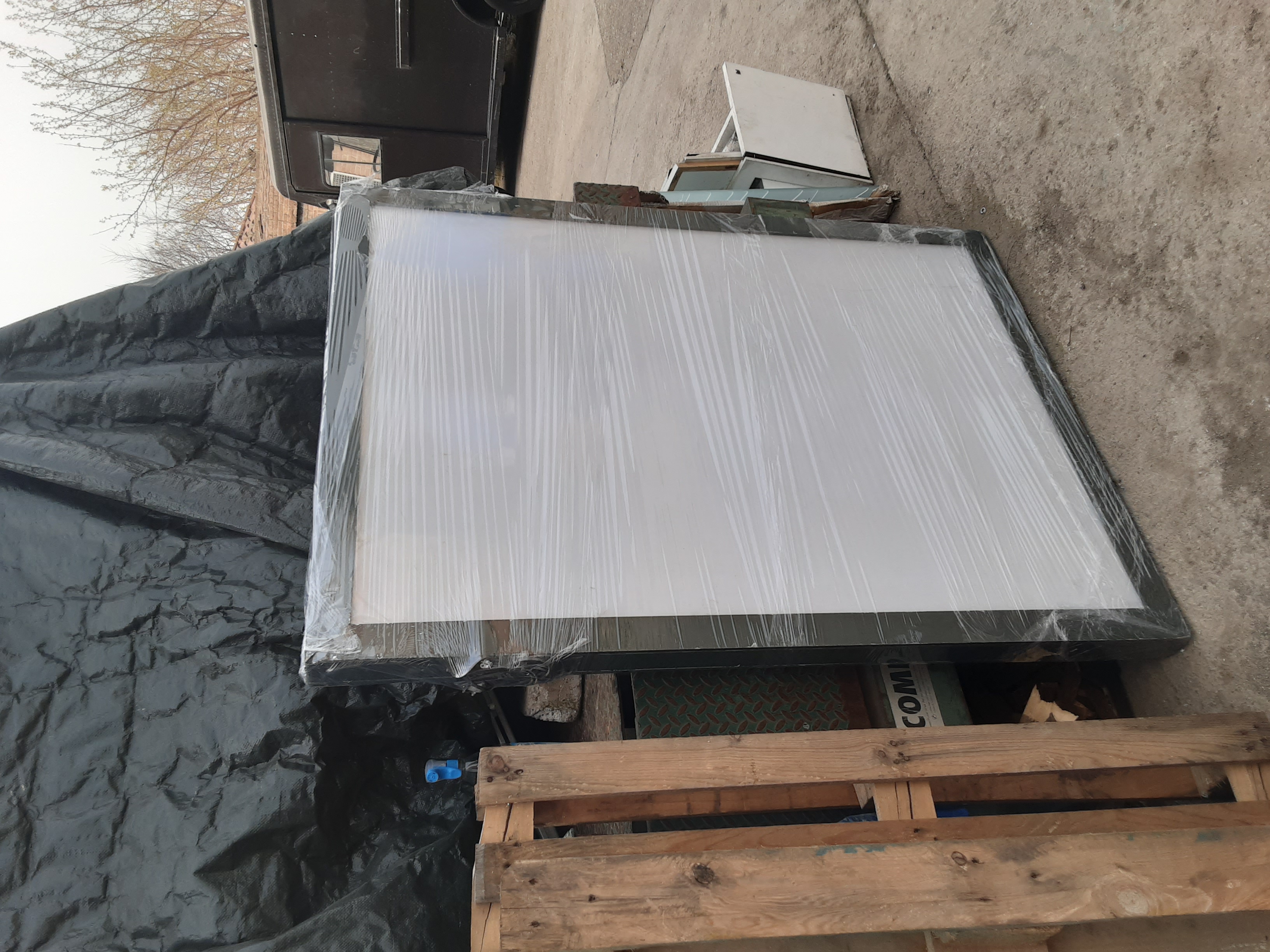 parada bus 260x342x132 opi 98x133 mapa 69x99.5 (220eu.) 1u